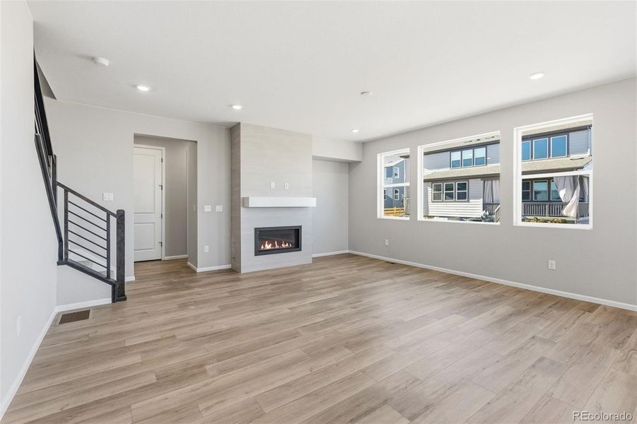 Spacious, unfurnished interior of a new home in The Estates Collection at Talon Pointe, Thornton (Image 24).