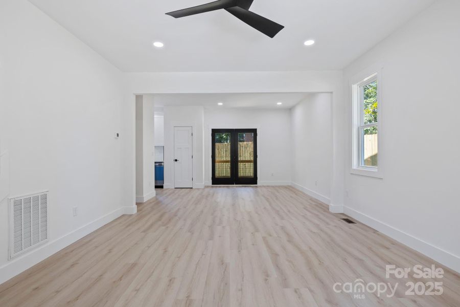 Spacious, unfurnished interior of a new home in , Flat Rock (Image 12).