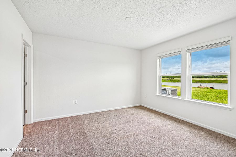 Spacious, unfurnished interior of a new home in , Jacksonville (Image 21).