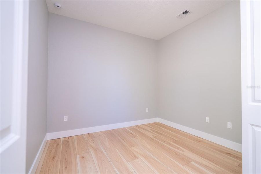 Spacious, unfurnished interior of a new home in , Port Charlotte (Image 70). Spacious, unfurnished interior of a new home in , Port Charlotte (Image 70).