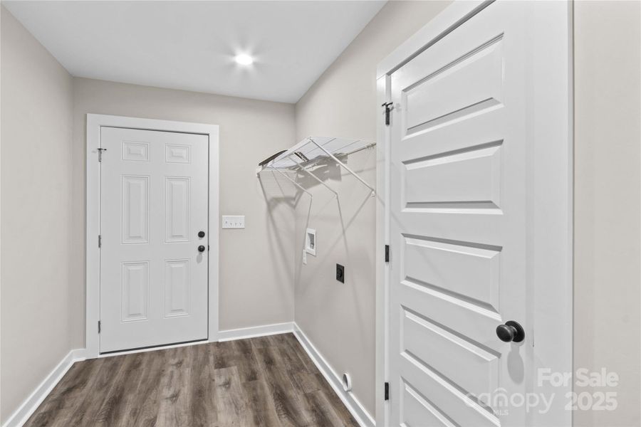 Spacious, unfurnished interior of a new home in , Statesville (Image 34). Spacious, unfurnished interior of a new home in , Statesville (Image 34).