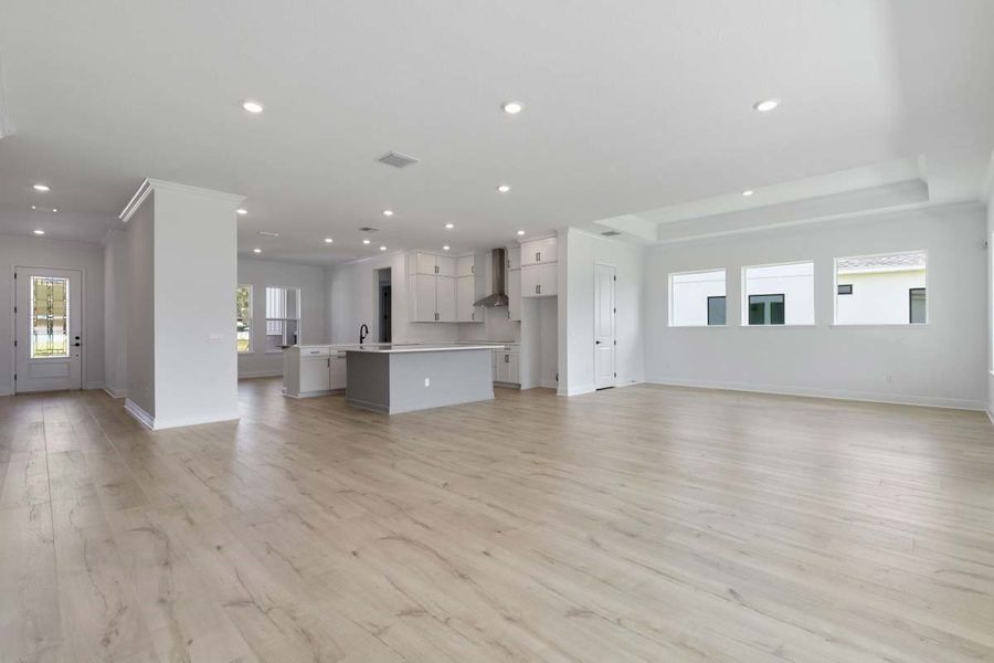 Image 14 representing the The Castleford by David Weekley Homes in Copeland Creek, Odessa, FL. Image 14 representing the The Castleford by David Weekley Homes in Copeland Creek, Odessa, FL.