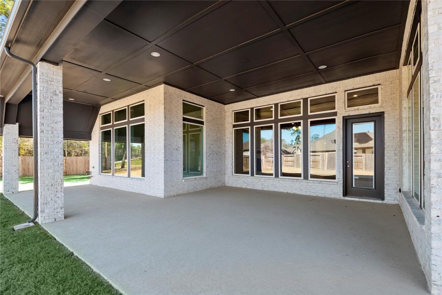 Spacious, unfurnished interior of a new home in , Conroe (Image 19). Spacious, unfurnished interior of a new home in , Conroe (Image 19).