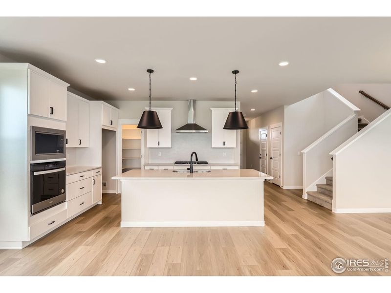 Furnished interior view inside a new home in Barefoot Lakes, Longmont (Image 6). Furnished interior view inside a new home in Barefoot Lakes, Longmont (Image 6).