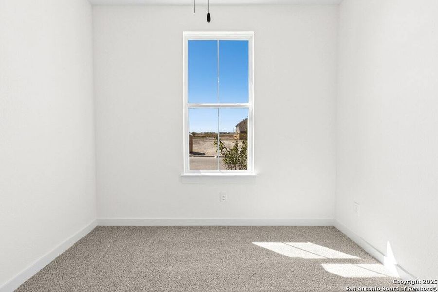 Spacious, unfurnished interior of a new home in Mayfair, New Braunfels (Image 32).