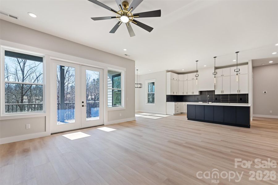 Spacious, unfurnished interior of a new home in , Arden (Image 25).