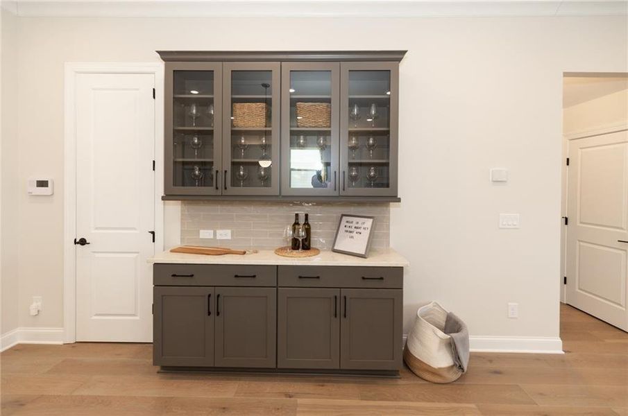 Furnished interior view inside a new home in Aberdeen, Hoschton (Image 53).