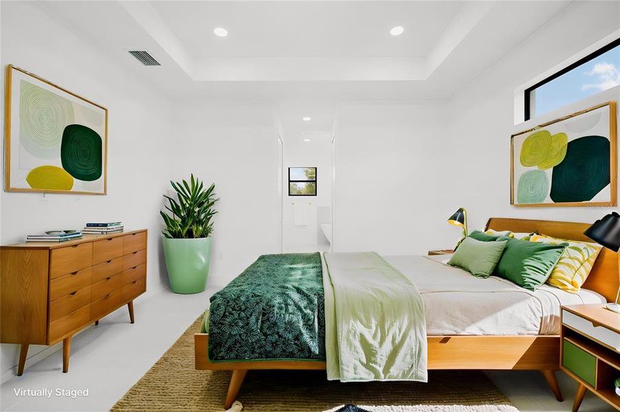 Furnished interior view inside a new home in , Port Charlotte (Image 19).