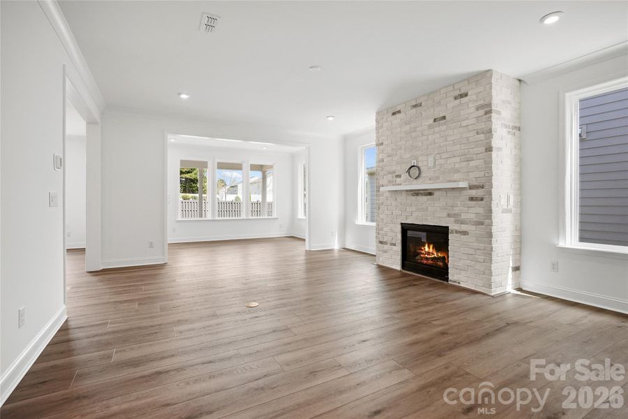 Spacious, unfurnished interior of a new home in Parkside Crossing, Charlotte (Image 40).