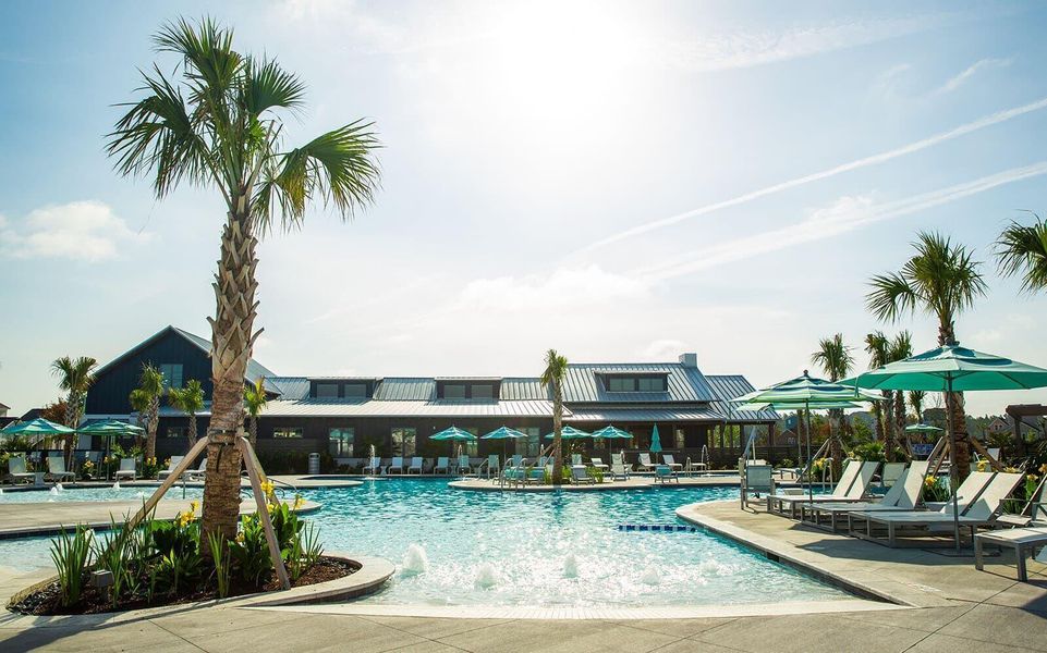 Community amenities in , Summerville (Image 57).