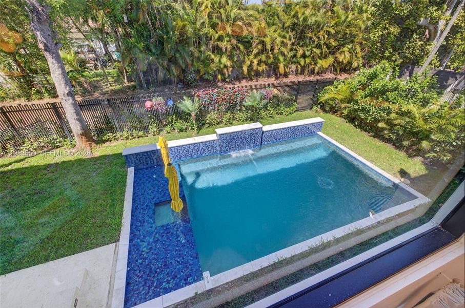 Exterior details and patio area of a home in , Biscayne Park (Image 23).