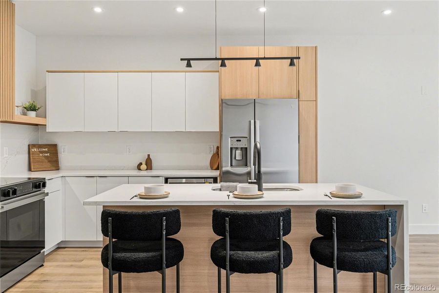 Image of a model home. Finishes, colors, and available options may differ from those shown.