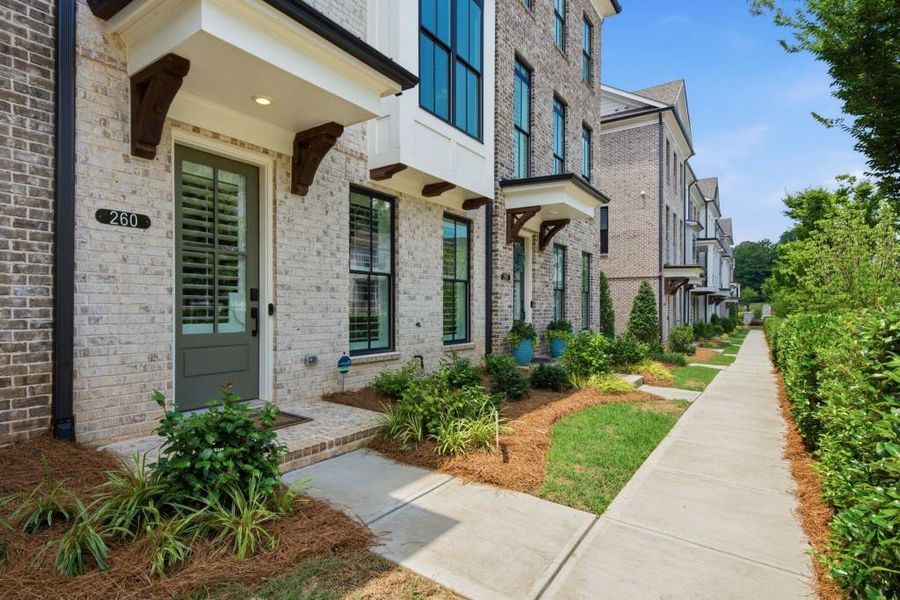 Exterior details and patio area of a home in , Alpharetta (Image 31).