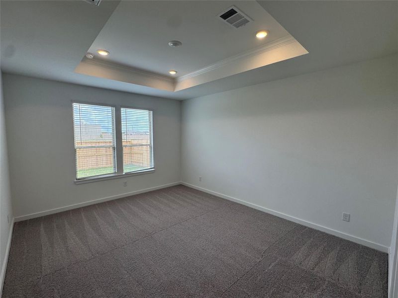 Spacious, unfurnished interior of a new home in River Ranch, Dayton (Image 8).