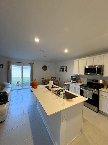 Furnished interior view inside a new home in Peace Creek Reserve: Grand Collection, Winter Haven (Image 12).
