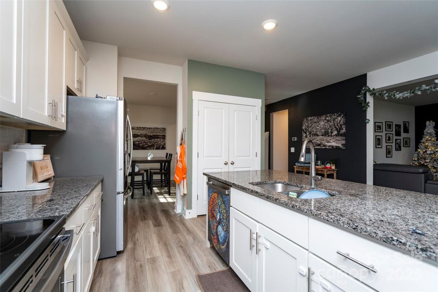 Furnished interior view inside a new home in , Huntersville (Image 30). Furnished interior view inside a new home in , Huntersville (Image 30).