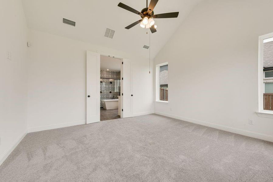 Spacious, unfurnished interior of a new home in Dominion of Pleasant Valley, Wylie (Image 24). Spacious, unfurnished interior of a new home in Dominion of Pleasant Valley, Wylie (Image 24).