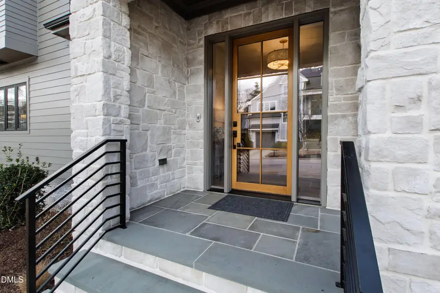 Carson (19) Carson (19)