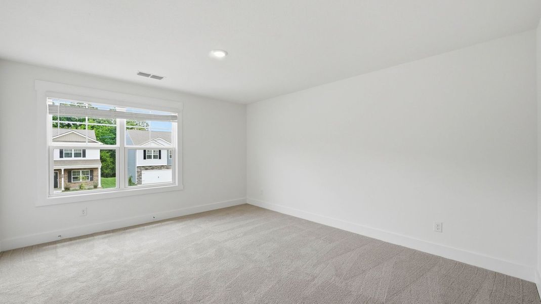 Spacious, unfurnished interior of a new home in Fieldcrest Acres, Blountville (Image 27). Spacious, unfurnished interior of a new home in Fieldcrest Acres, Blountville (Image 27).