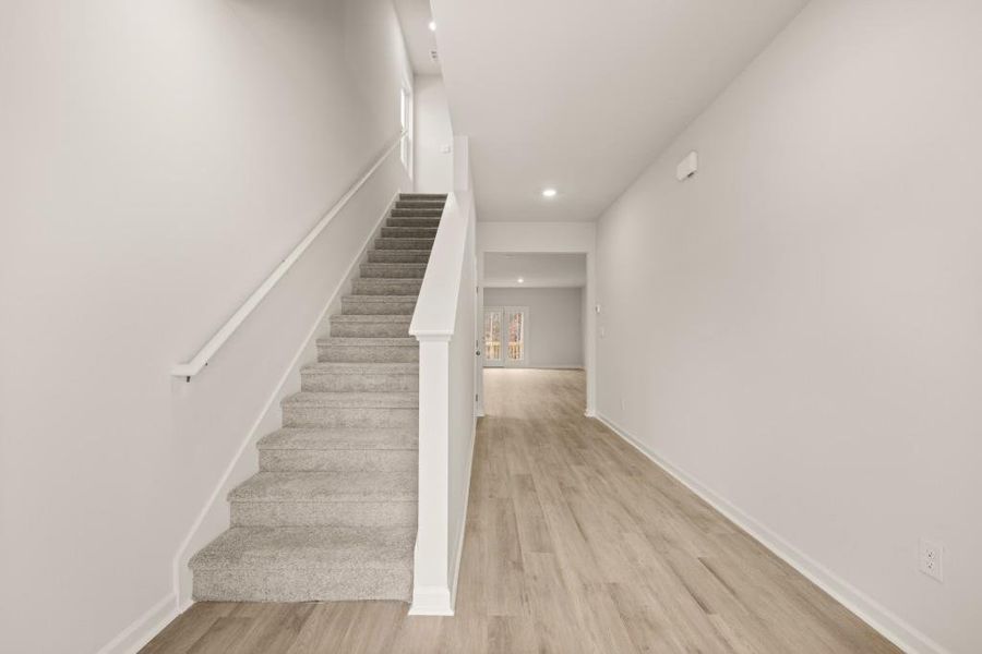 Spacious, unfurnished interior of a new home in Pointe Park, Union City (Image 22).