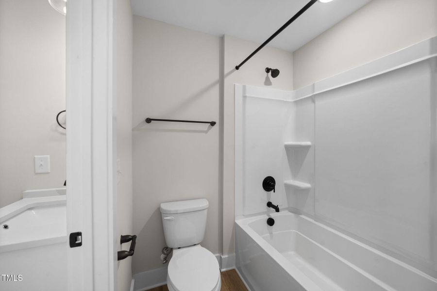 43-web-or-mls-DSC_9457 43-web-or-mls-DSC_9457