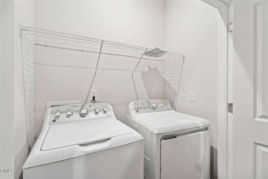 Mews 12_Laundry_3.7.25_webready