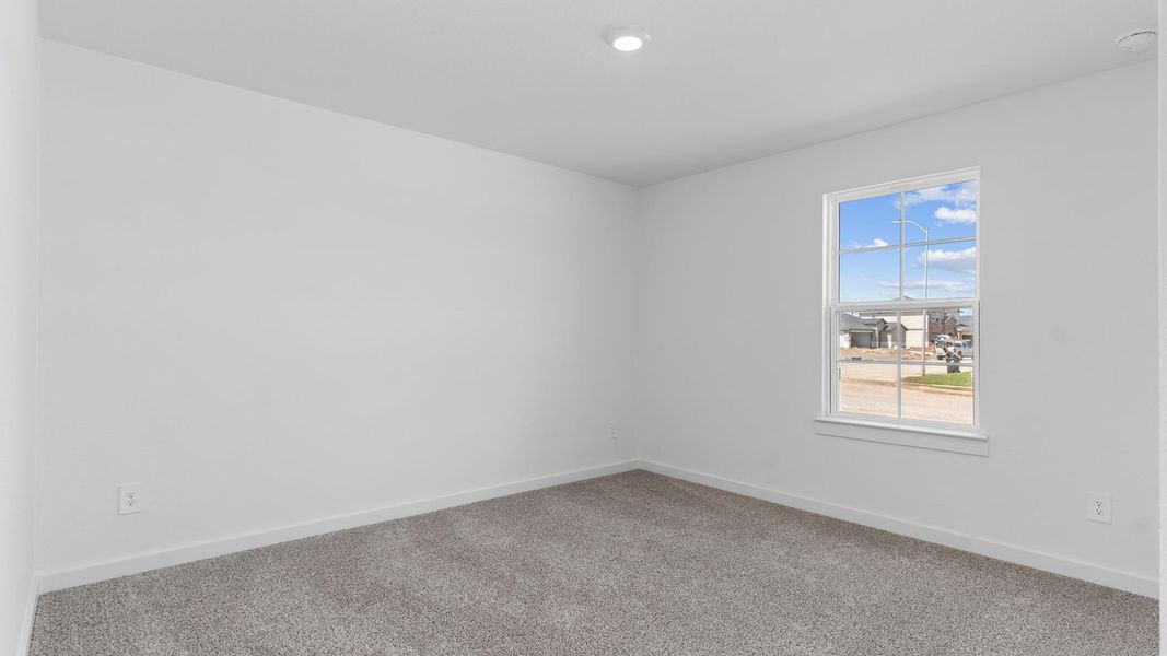 Spacious, unfurnished interior of a new home in Evergreen, Rosenberg (Image 14).