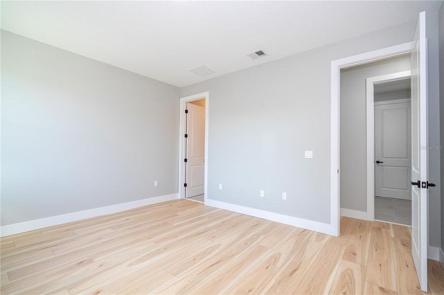Spacious, unfurnished interior of a new home in , Port Charlotte (Image 57). Spacious, unfurnished interior of a new home in , Port Charlotte (Image 57).