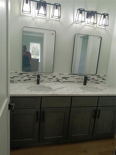 Image 11 of a home in .