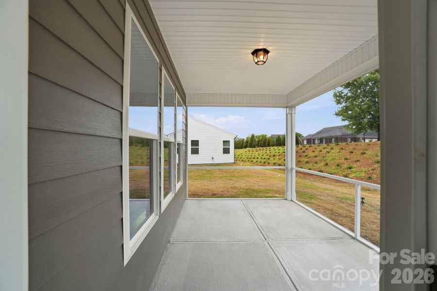 Screened in Porch
