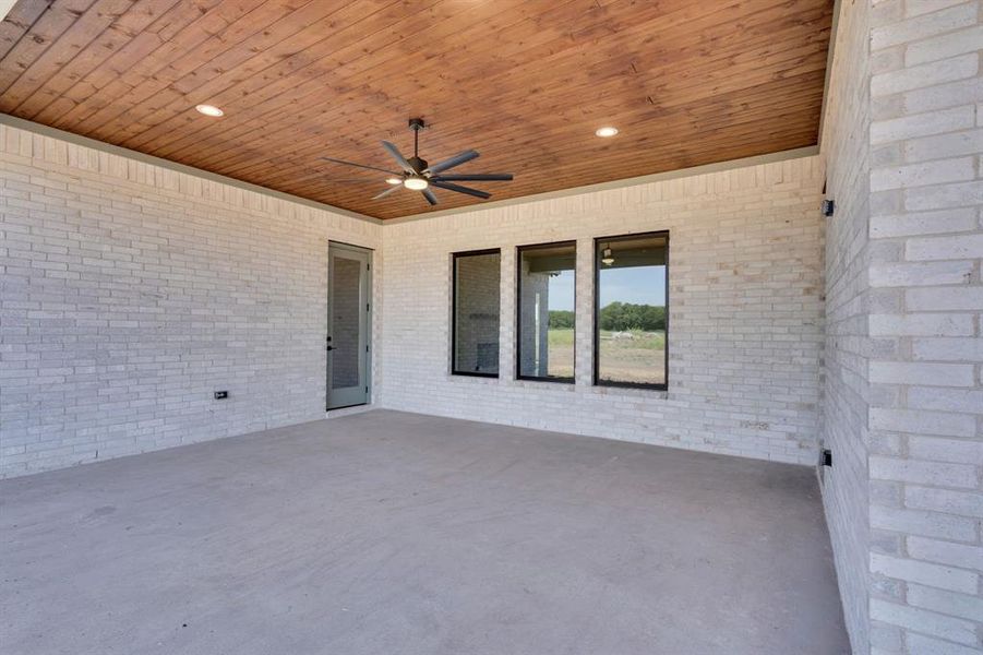 Image 23 of a home in .