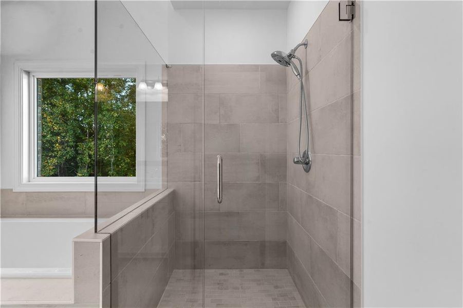 Furnished interior view inside a new home in Evanshire Townhomes, Duluth (Image 14). Furnished interior view inside a new home in Evanshire Townhomes, Duluth (Image 14).