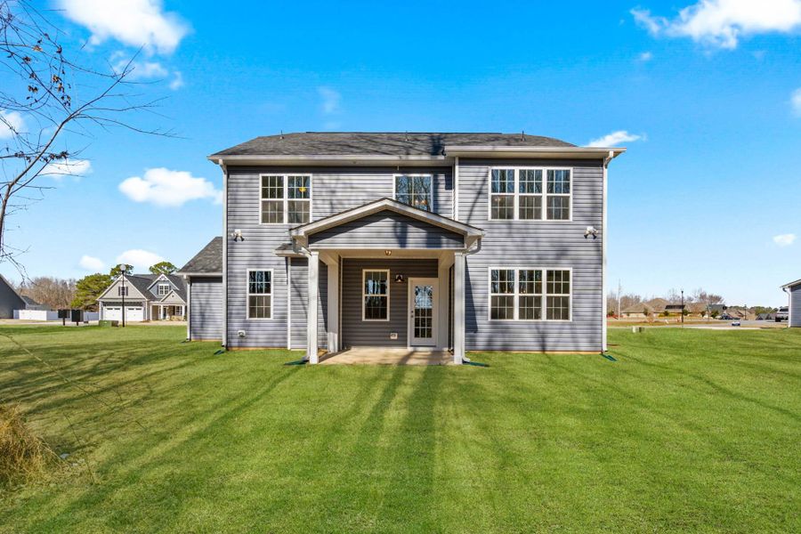Representative exterior details of a home built from the The Gavin II by JSJ Builders in Langdon Ridge, Angier (Image 10).