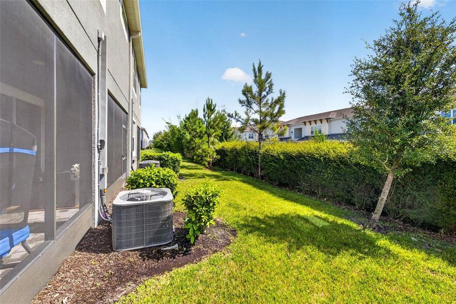 Exterior details and patio area of a home in , Lutz (Image 34).