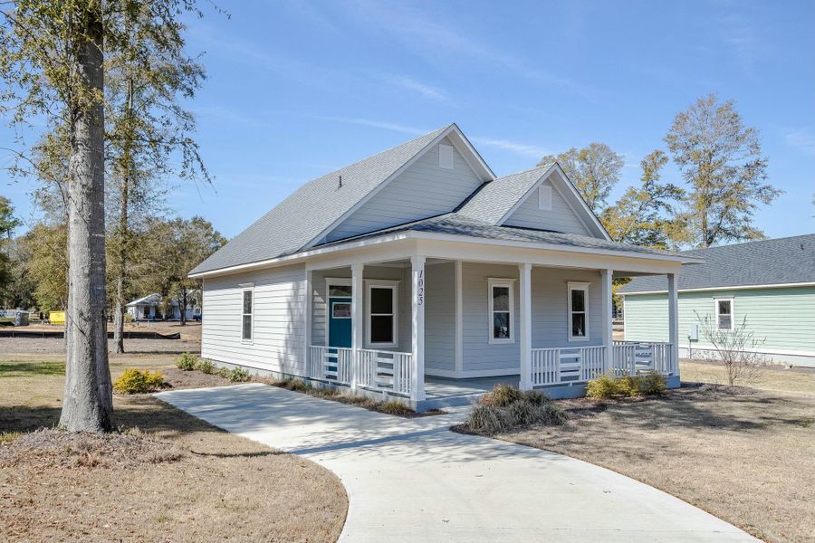 Front exterior of a new home in , Summerton, SC, highlighting curb appeal (Image 17).