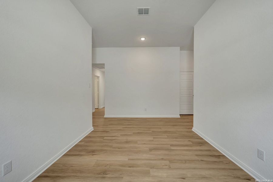Spacious, unfurnished interior of a new home in Greenspoint Heights, Seguin (Image 38). Spacious, unfurnished interior of a new home in Greenspoint Heights, Seguin (Image 38).