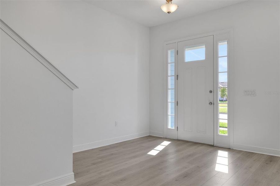 Spacious, unfurnished interior of a new home in , St. Cloud (Image 21).