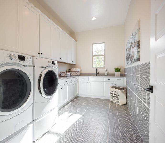 Furnished interior view inside a new home in Elegance at Eastmark, Mesa (Image 40).