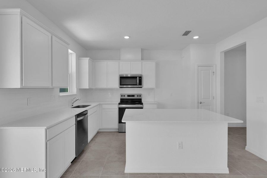 Furnished interior view inside a new home in Hyland Trail, Green Cove Springs (Image 5). Furnished interior view inside a new home in Hyland Trail, Green Cove Springs (Image 5).
