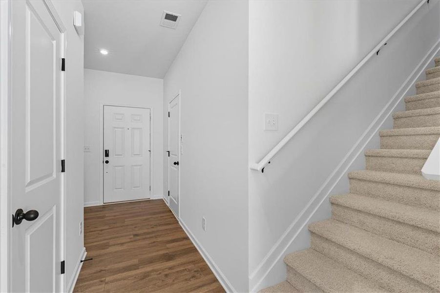 Spacious, unfurnished interior of a new home in Park Center Pointe, Austell (Image 25).