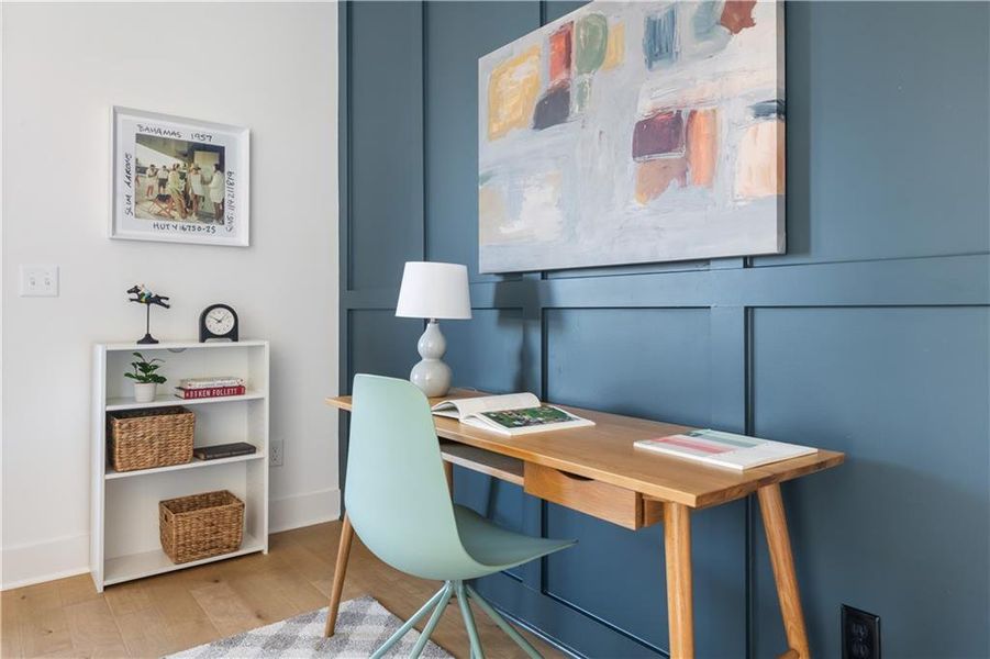 Furnished interior view inside a new home in , Atlanta (Image 17).