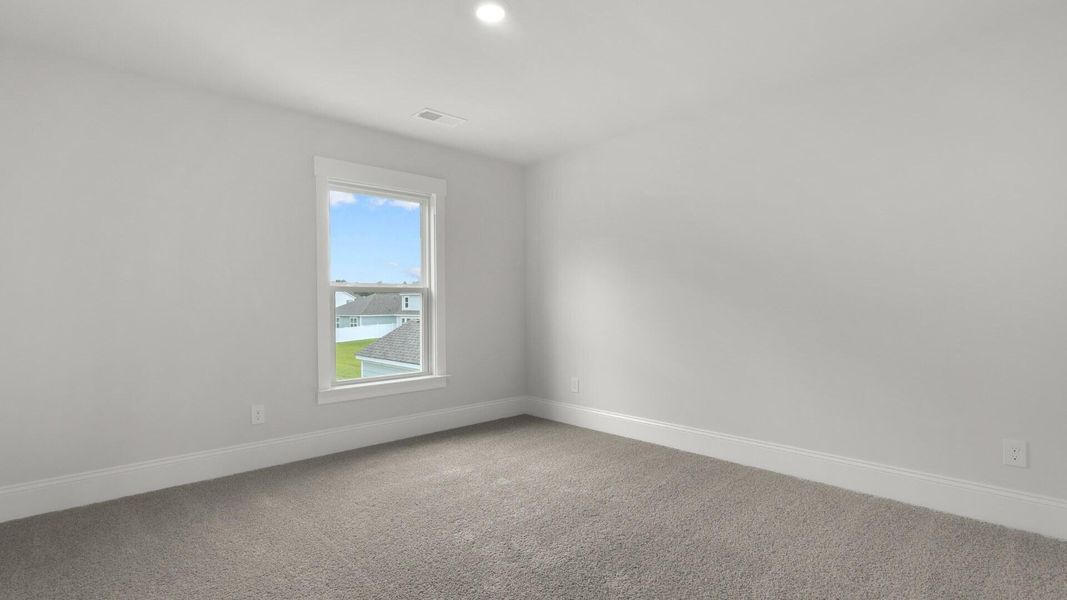 Spacious, unfurnished interior of a new home in Sheep Island, Summerville (Image 18). Spacious, unfurnished interior of a new home in Sheep Island, Summerville (Image 18).
