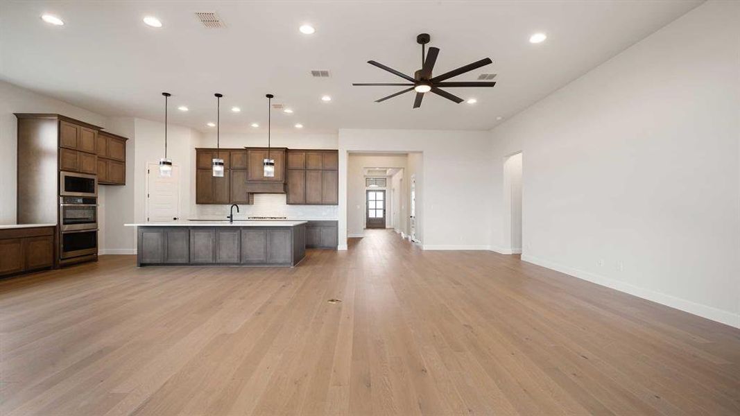 Image 27 of a home in Trinity Falls.