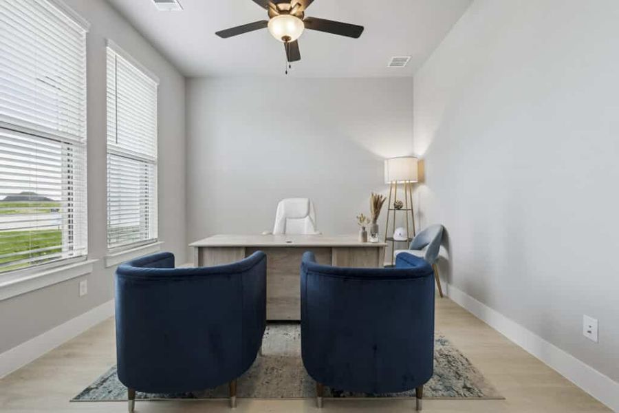 Representative furnished interior of a home built from the The Quartz by Lillian Custom Homes in Emerson Farms, Rockwall (Image 20). Representative furnished interior of a home built from the The Quartz by Lillian Custom Homes in Emerson Farms, Rockwall (Image 20).