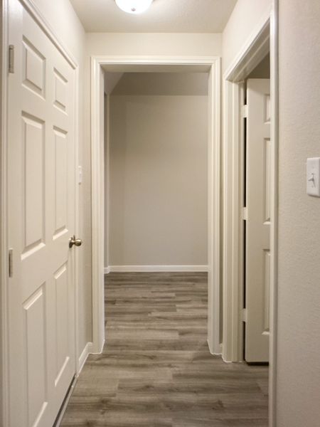 Representative unfurnished interior of a home built from the Floor Plan 1816 by Colina Homes in Grand Magnolia, Magnolia (Image 42). Representative unfurnished interior of a home built from the Floor Plan 1816 by Colina Homes in Grand Magnolia, Magnolia (Image 42).