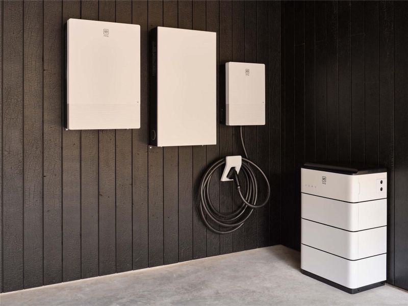 In the carport you will find a GMEnergy’s PowerShift system that can charge your vehicle or power the home itself.