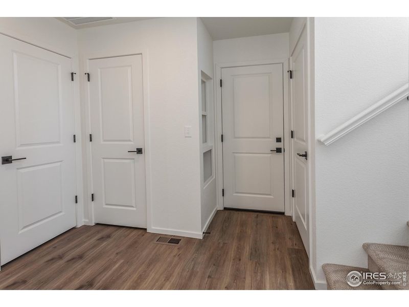 Spacious, unfurnished interior of a new home in , Timnath (Image 21).