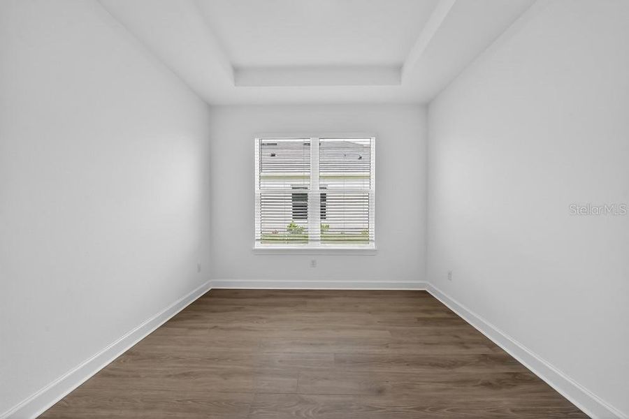 Spacious, unfurnished interior of a new home in Esplanade at Azario Lakewood Ranch, Bradenton (Image 34). Spacious, unfurnished interior of a new home in Esplanade at Azario Lakewood Ranch, Bradenton (Image 34).