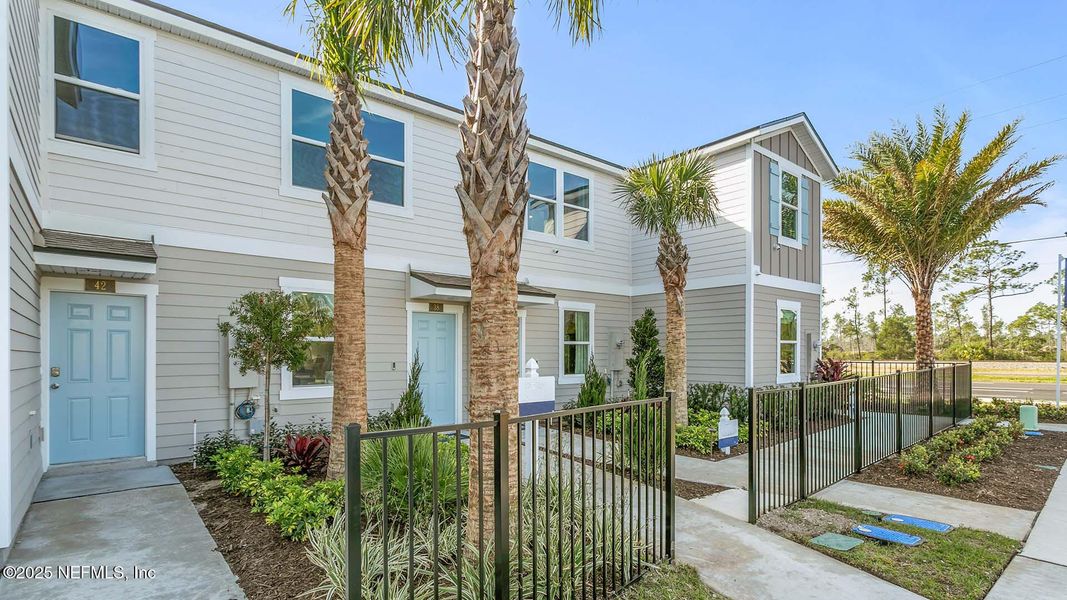 Exterior details and patio area of a home in Stokes Landing, St. Augustine (Image 2).
