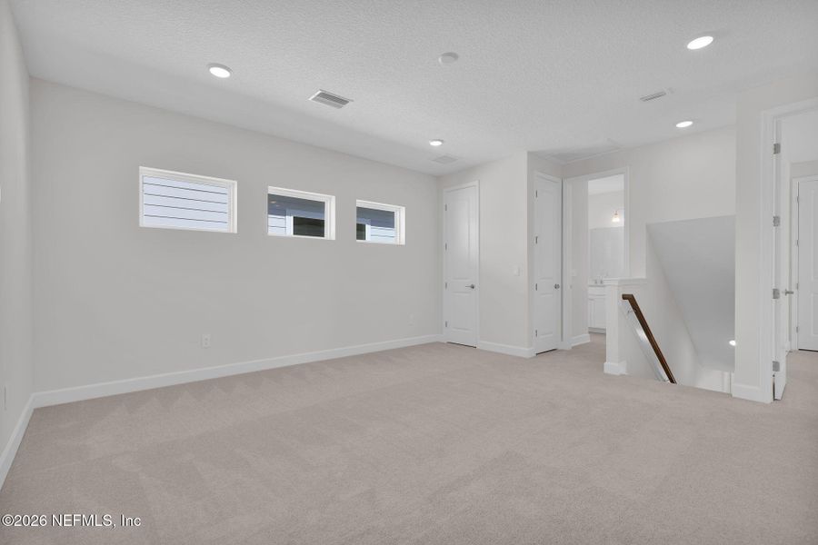 Spacious, unfurnished interior of a new home in Seabrook Village at Seabrook, Ponte Vedra (Image 32).